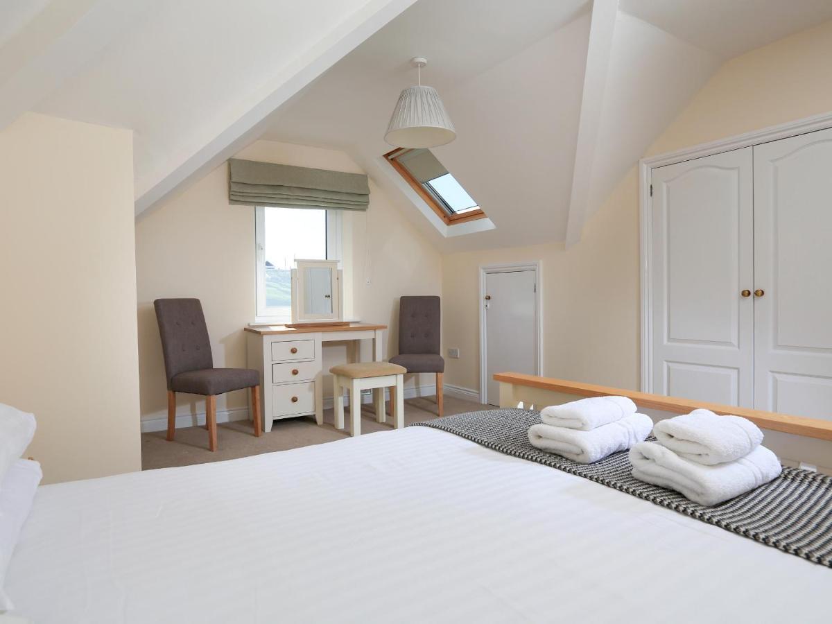 6 Chichester Court Hope Cove Exterior foto