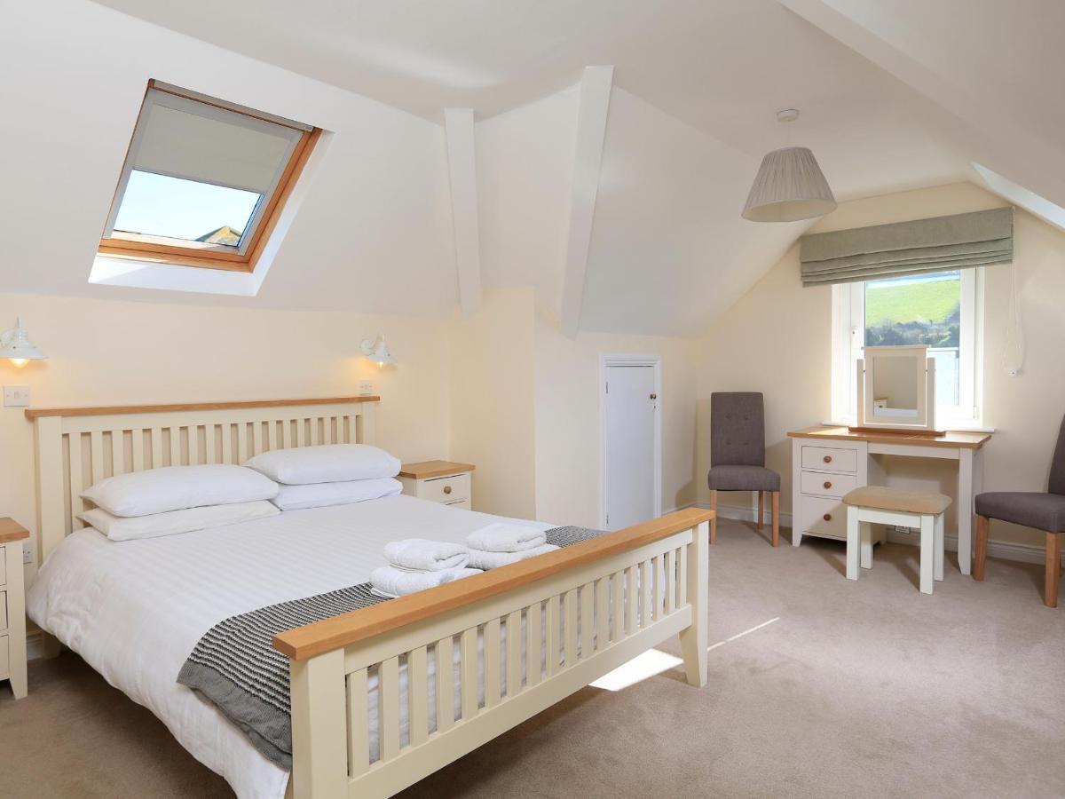 6 Chichester Court Hope Cove Exterior foto